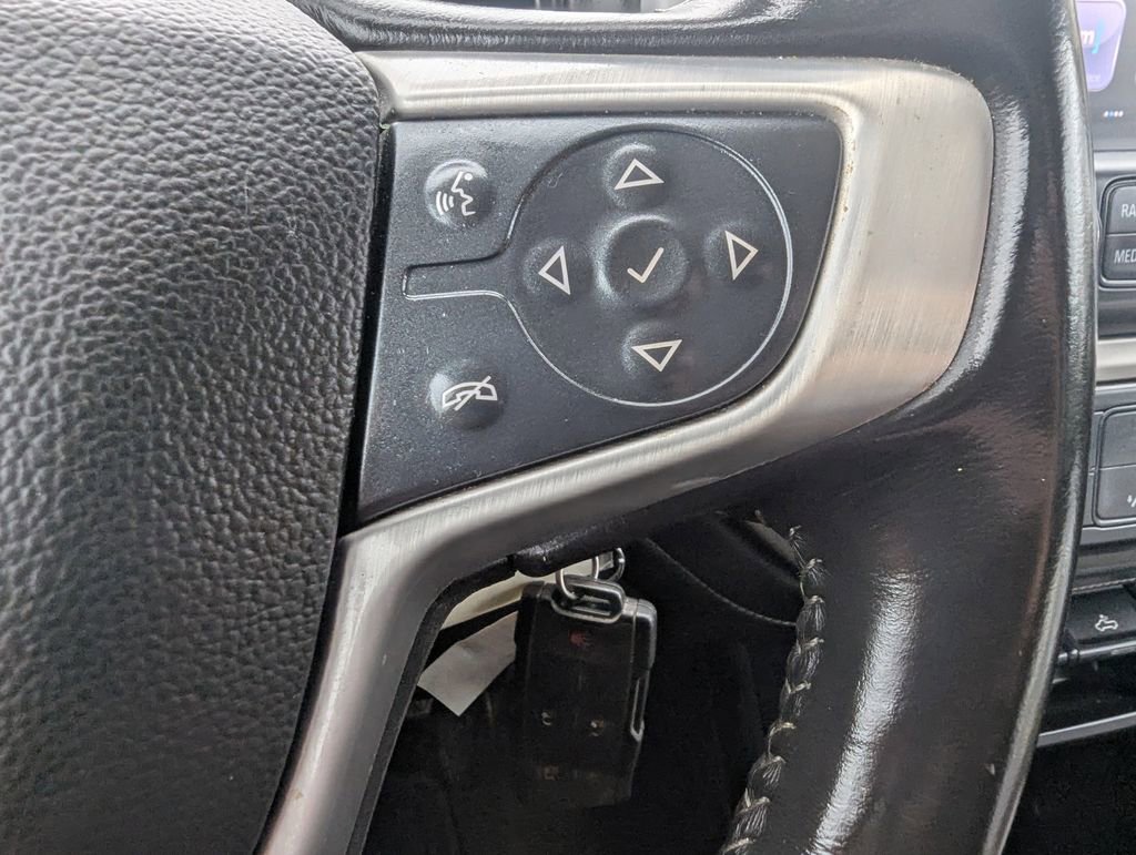 Used 2018 GMC Canyon SLE image 23