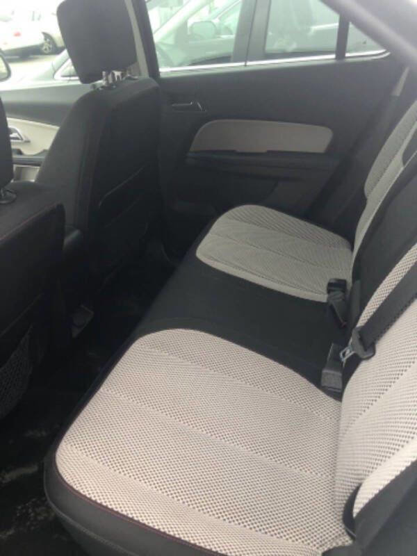 Used 2016 Chevrolet Equinox LS image 5