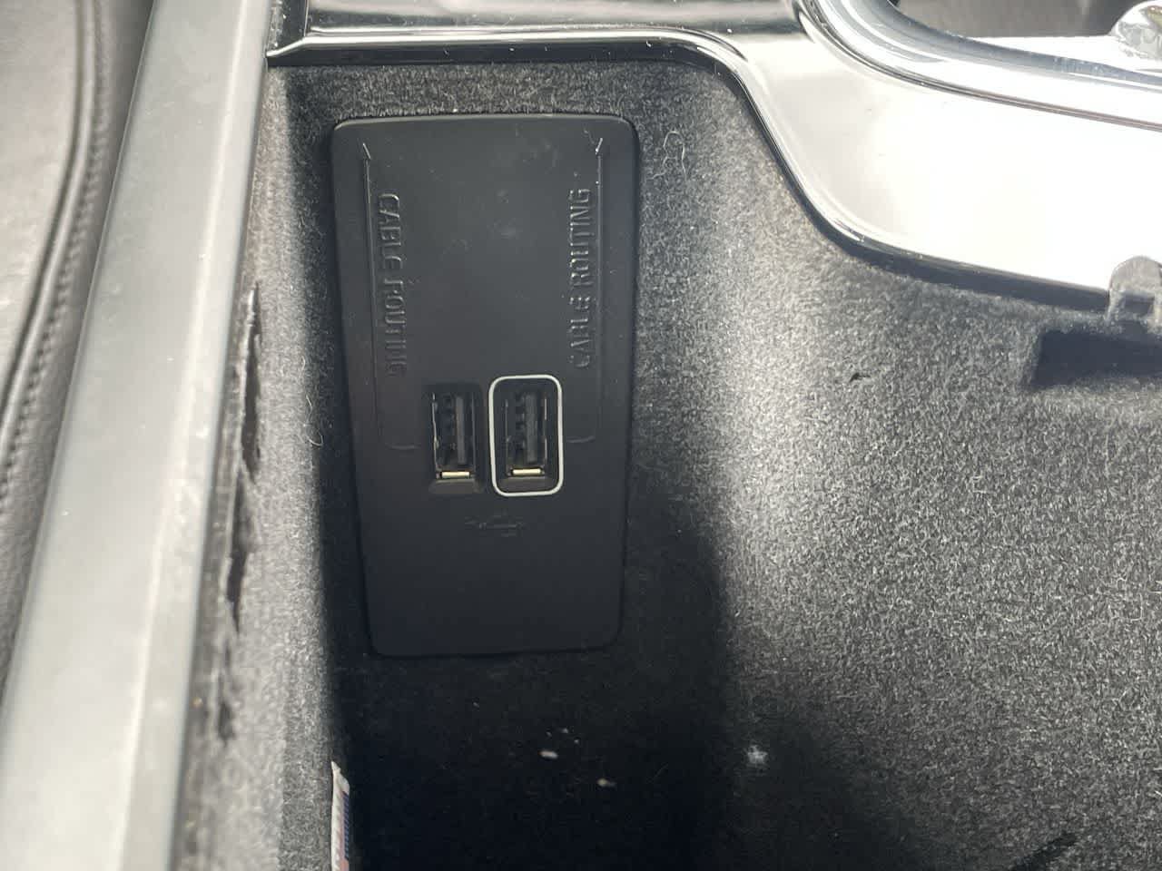 Used 2018 Volvo XC90 T5 Momentum w/ Convenience Package FWD image 26
