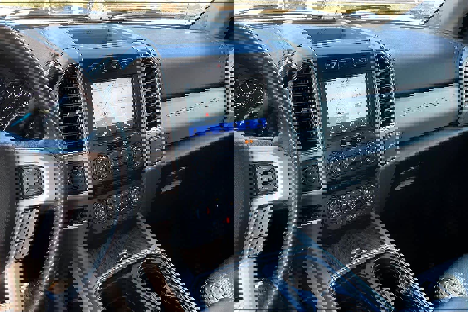 Used 2018 Ford F250 Lariat w/ Lariat Ultimate Package image 6