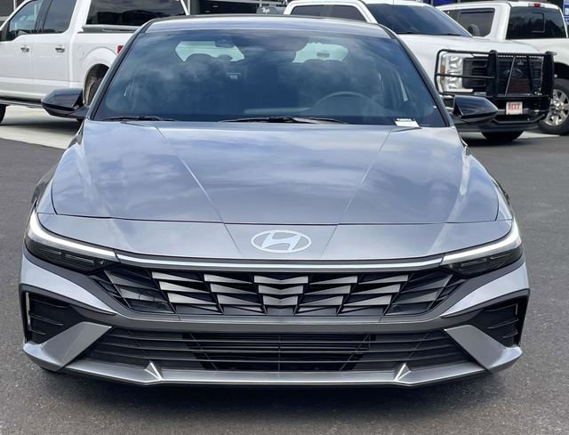 Used 2026 Hyundai Elantra Sport image 26