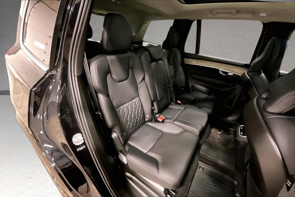 Certified 2026 Volvo XC90 B6 Plus w/ Protection Package Premier AWD/4WD image 25