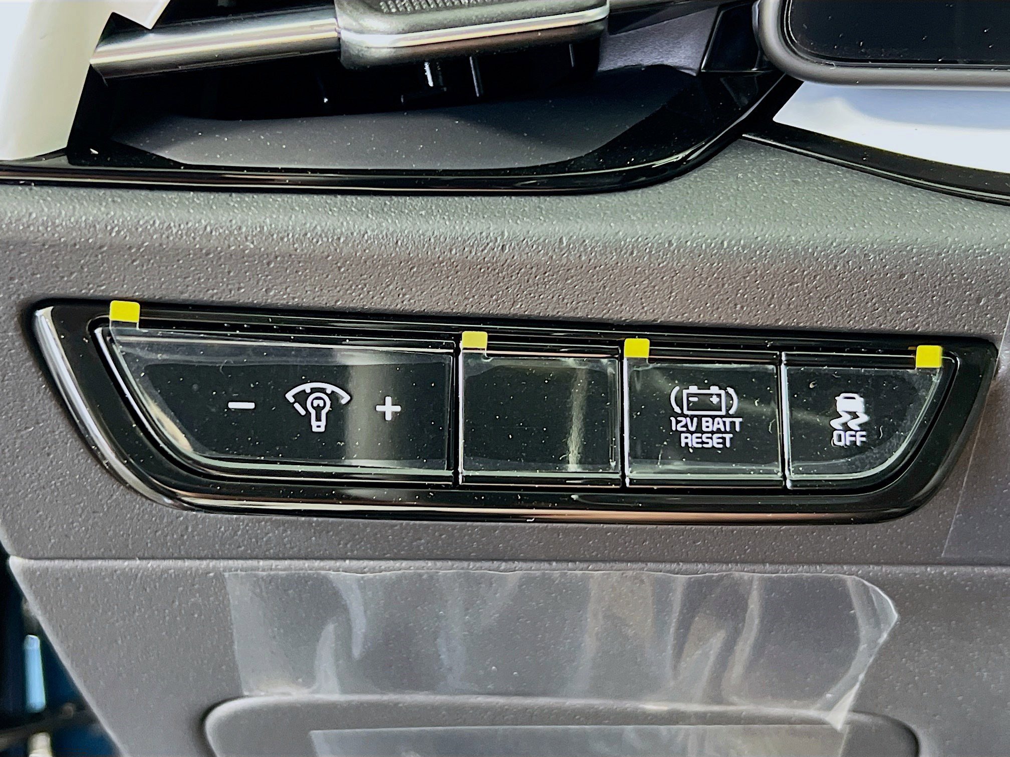 New 2025 Kia Niro EX image 14