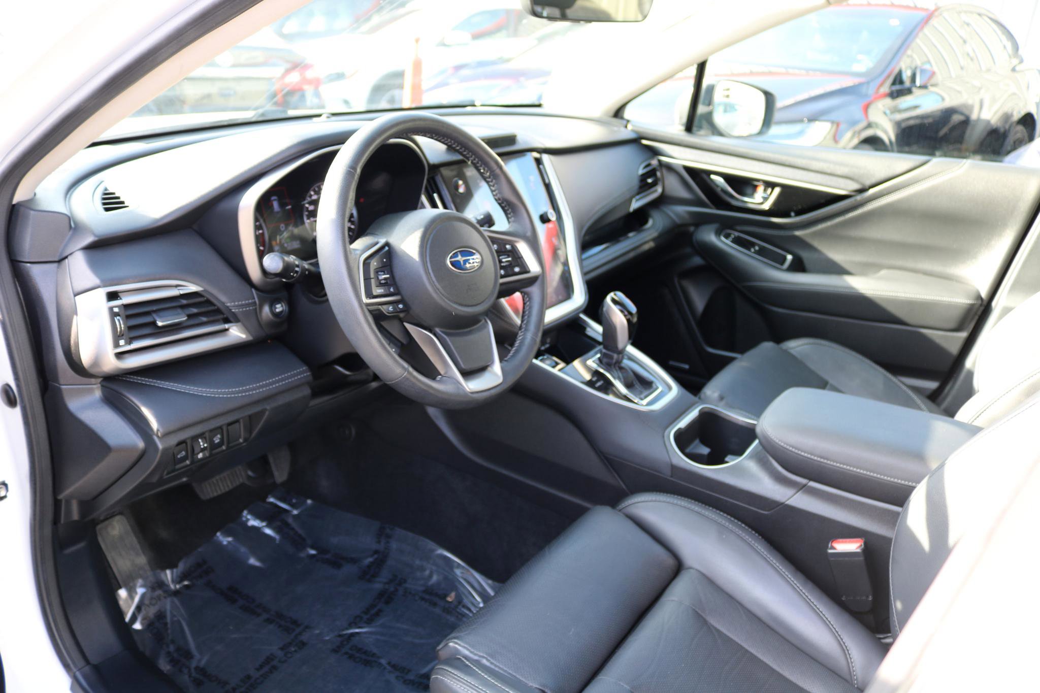 Used 2020 Subaru Outback Limited image 18