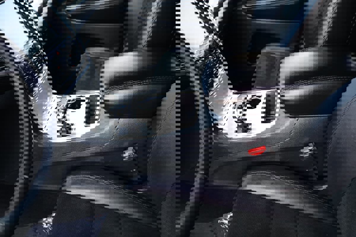 Used 2015 Jeep Grand Cherokee Altitude image 34