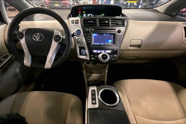 Used 2014 Toyota Prius V Two image 15