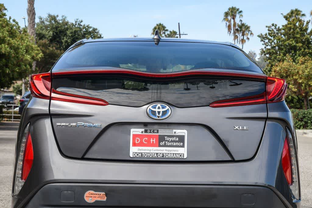 Used 2020 Toyota Prius Prime XLE FWD image 6