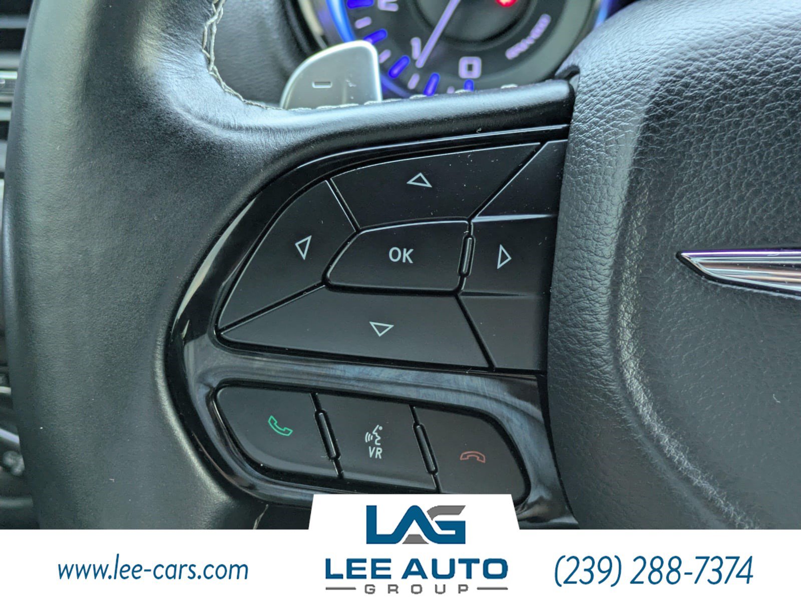 Used 2017 Chrysler 300 S RWD image 21