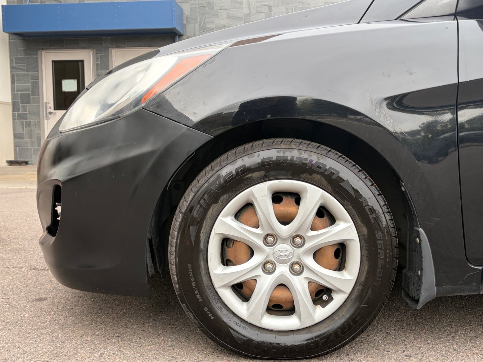 Used 2012 Hyundai Accent GS FWD image 10