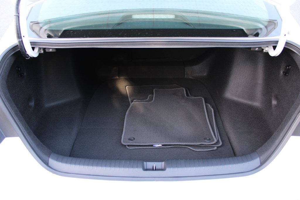 Certified 2026 Honda Accord Touring image 31
