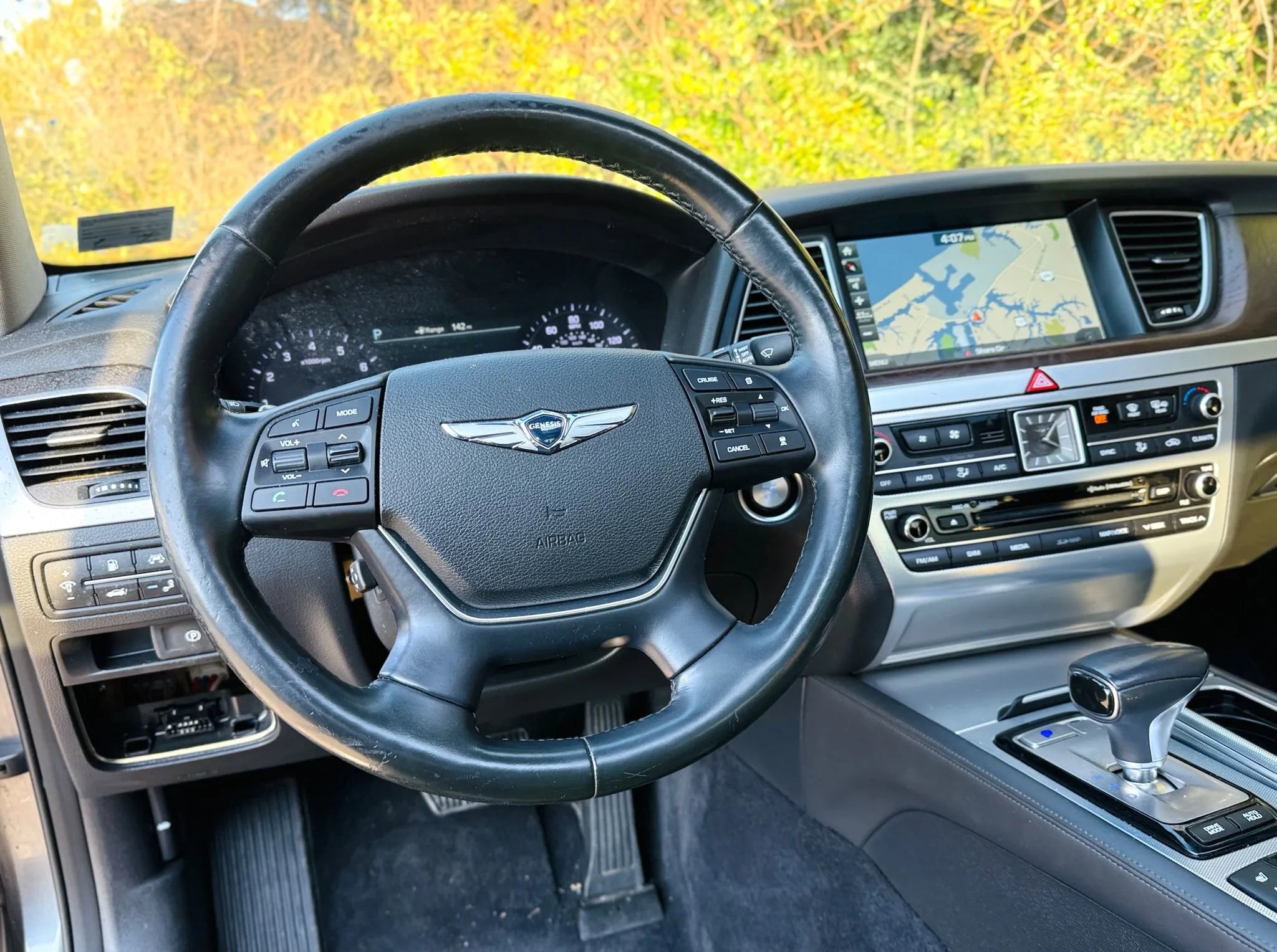 Used 2018 Genesis G80 3.8 w/ Option Group 03 image 33