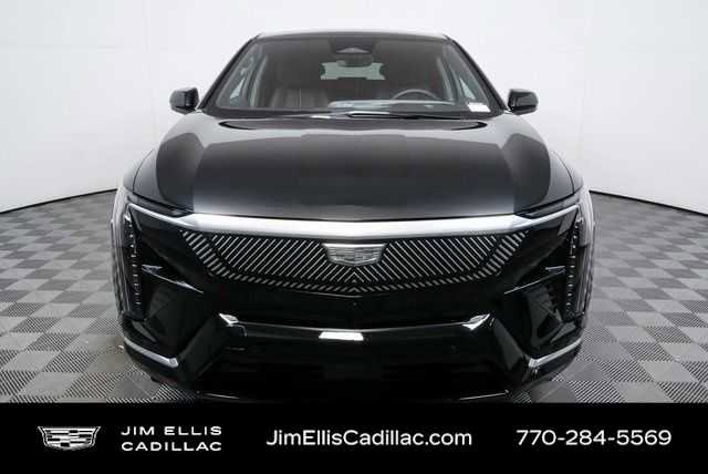 Certified 2025 Cadillac Optiq Luxury 2 w/ LPO, Floor Liner Package image 34