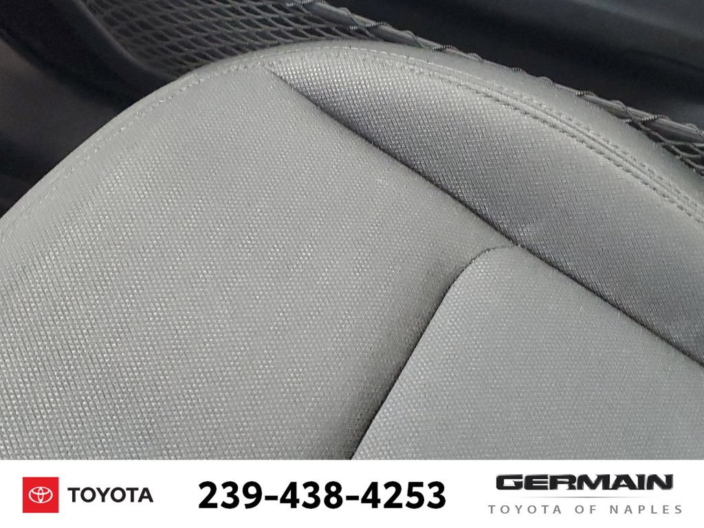 Used 2020 Jeep Wrangler Sport AWD/4WD image 30