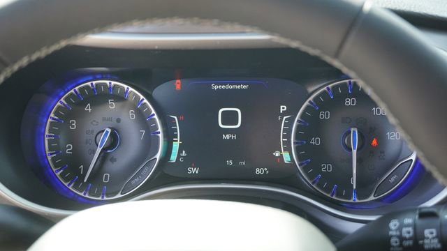New 2026 Chrysler Pacifica Select FWD image 35