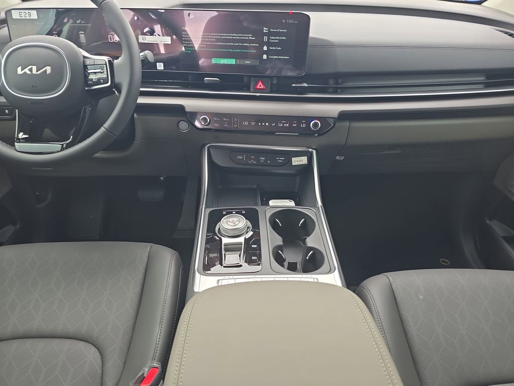 New 2026 Kia Carnival EX FWD image 15
