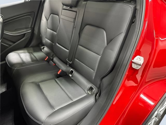 Used 2019 Mercedes-Benz GLA 250 4MATIC image 28
