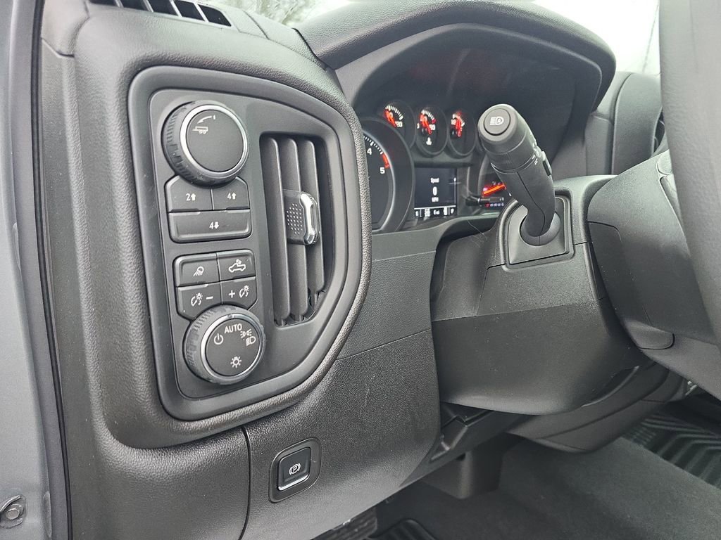 New 2026 Chevrolet Silverado 2500 Custom w/ Custom Value Package image 26