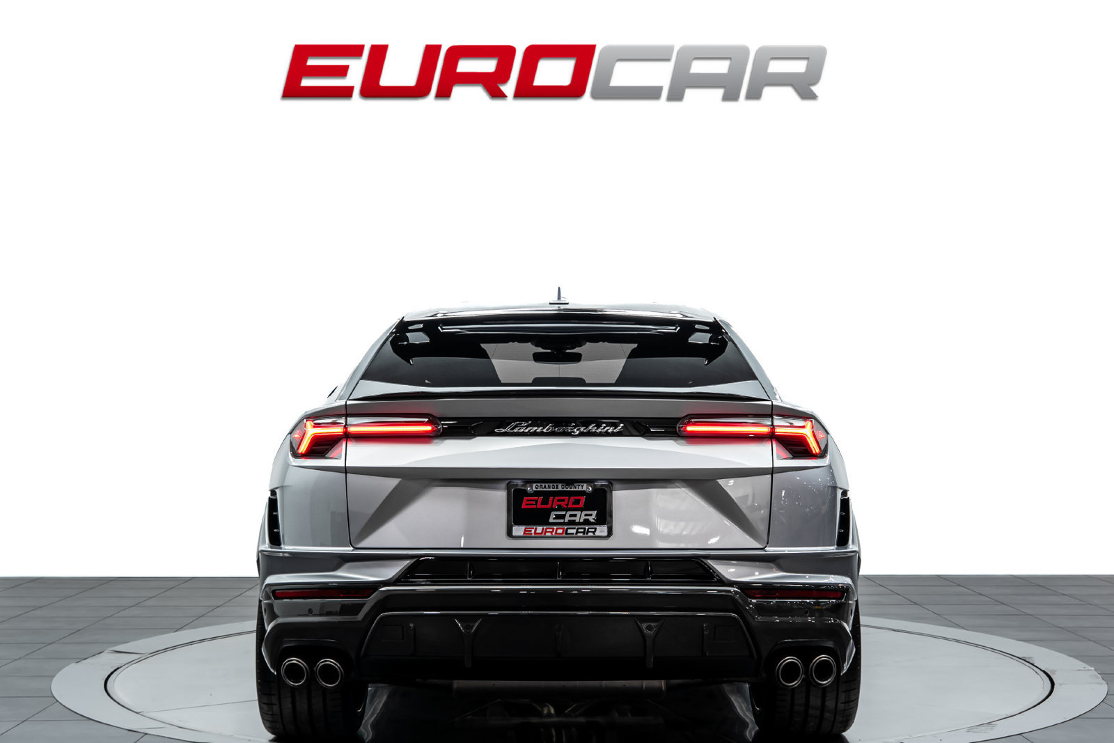 Used 2024 Lamborghini Urus Performante AWD/4WD image 4