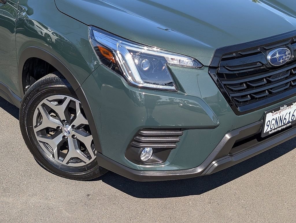 Used 2023 Subaru Forester Premium image 6