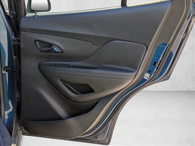 Used 2020 Buick Encore Preferred image 15