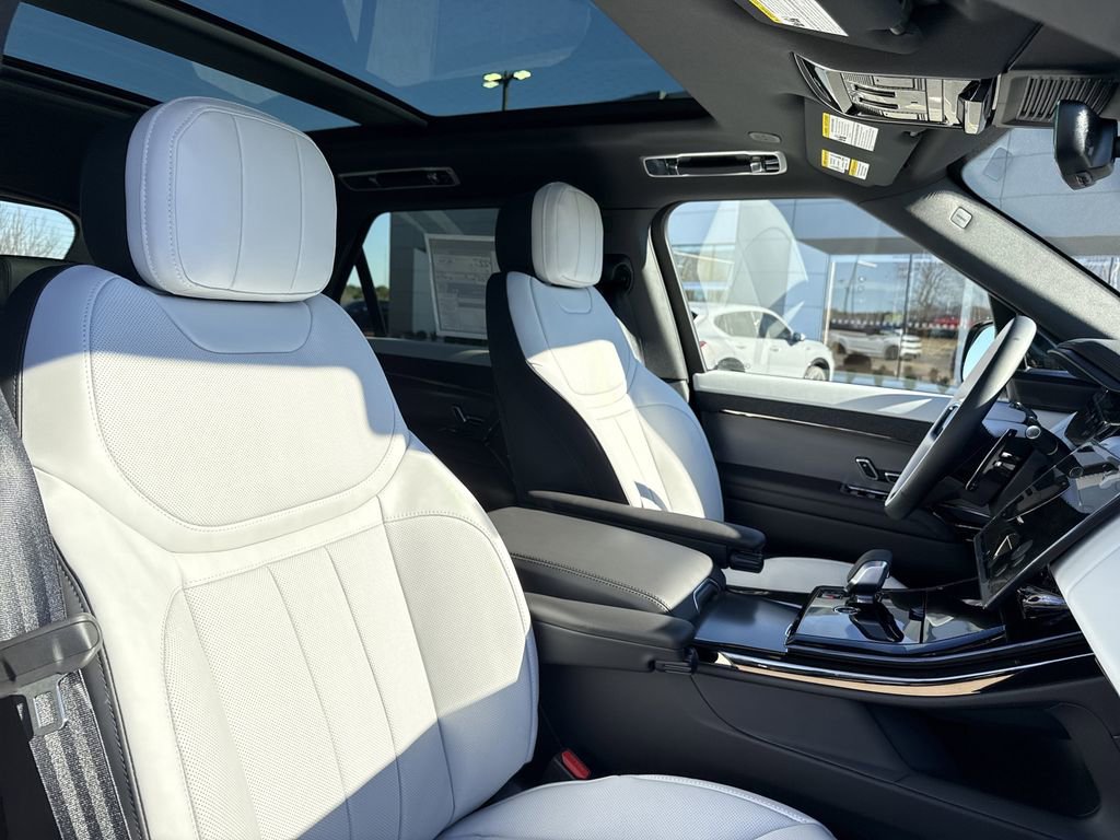 New 2026 Land Rover Range Rover Sport Dynamic SE image 16