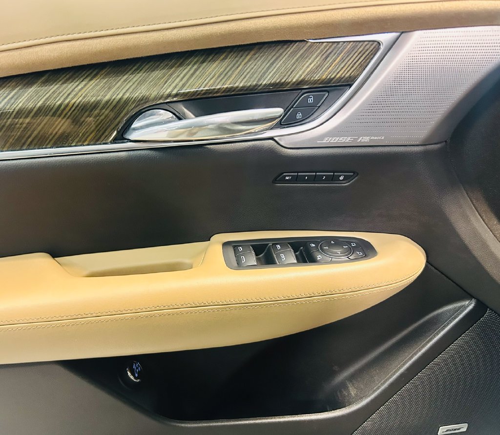 Used 2022 Cadillac XT6 Sport w/ Platinum Package AWD/4WD image 12