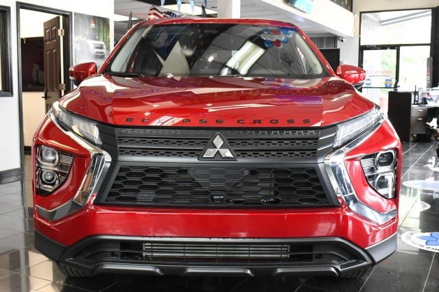 New 2026 Mitsubishi Eclipse Cross ES AWD/4WD image 2