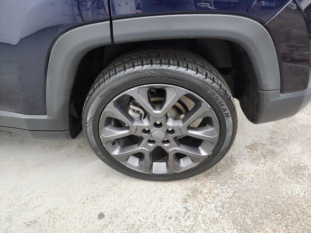 Used 2021 Jeep Compass 80th Special Edition FWD image 37