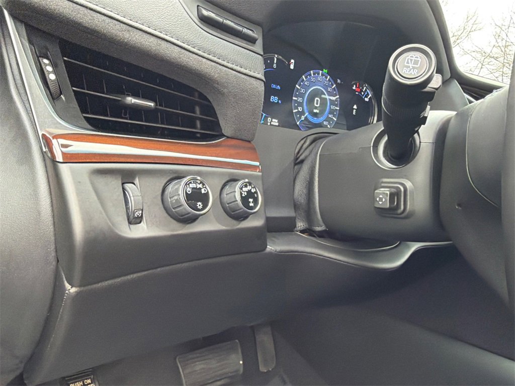 Used 2020 Cadillac Escalade ESV Luxury image 39