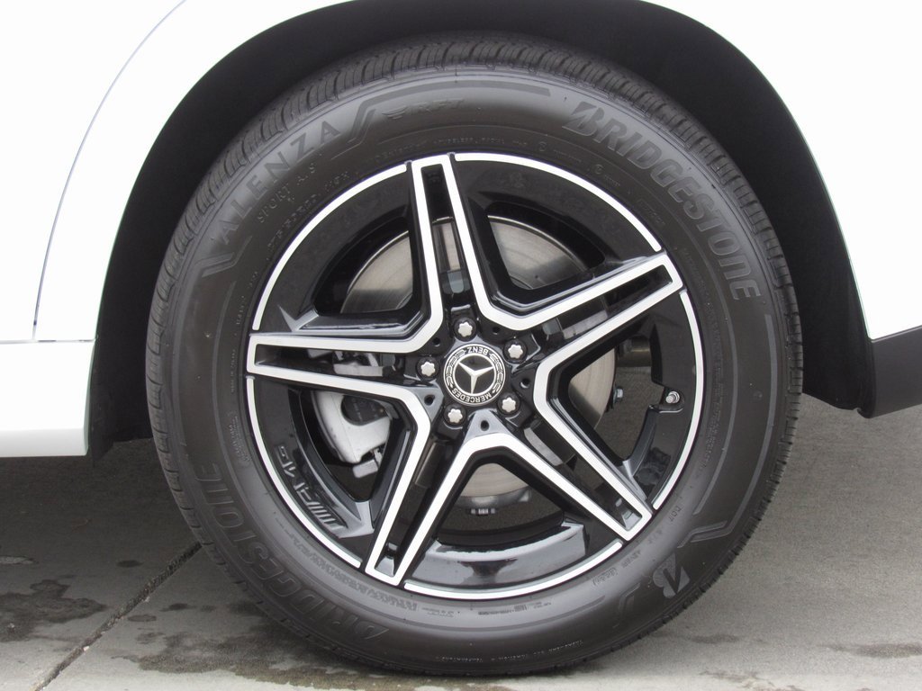 New 2025 Mercedes-Benz GLE 450e 4MATIC image 40