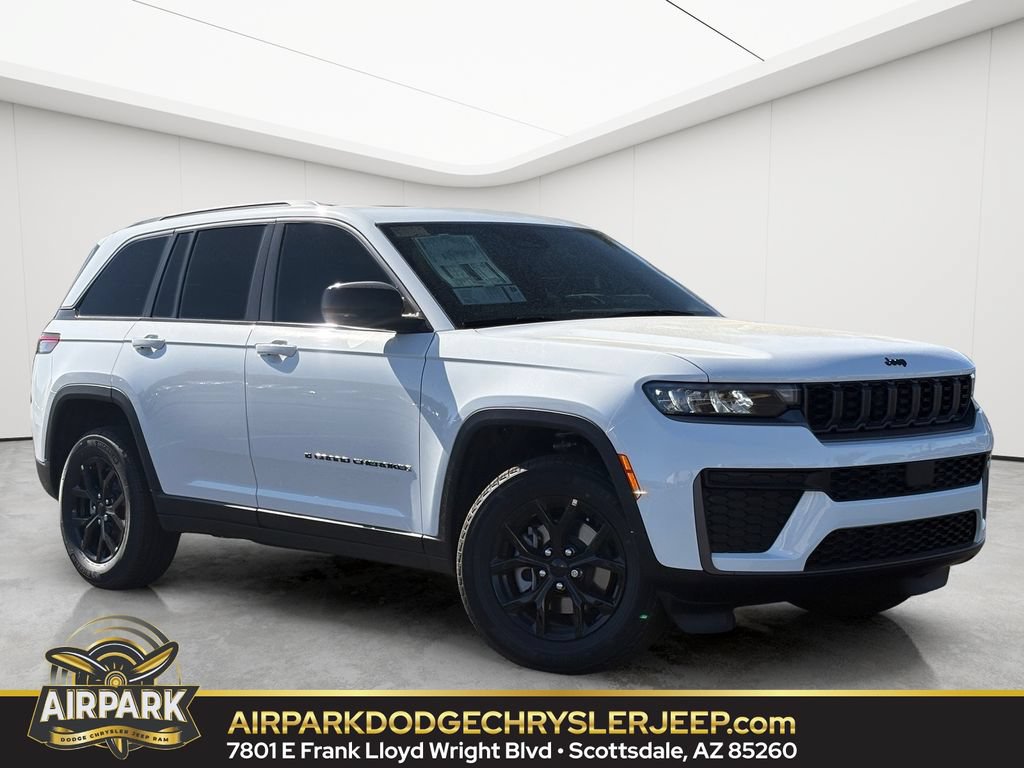 New 2026 Jeep Grand Cherokee Altitude