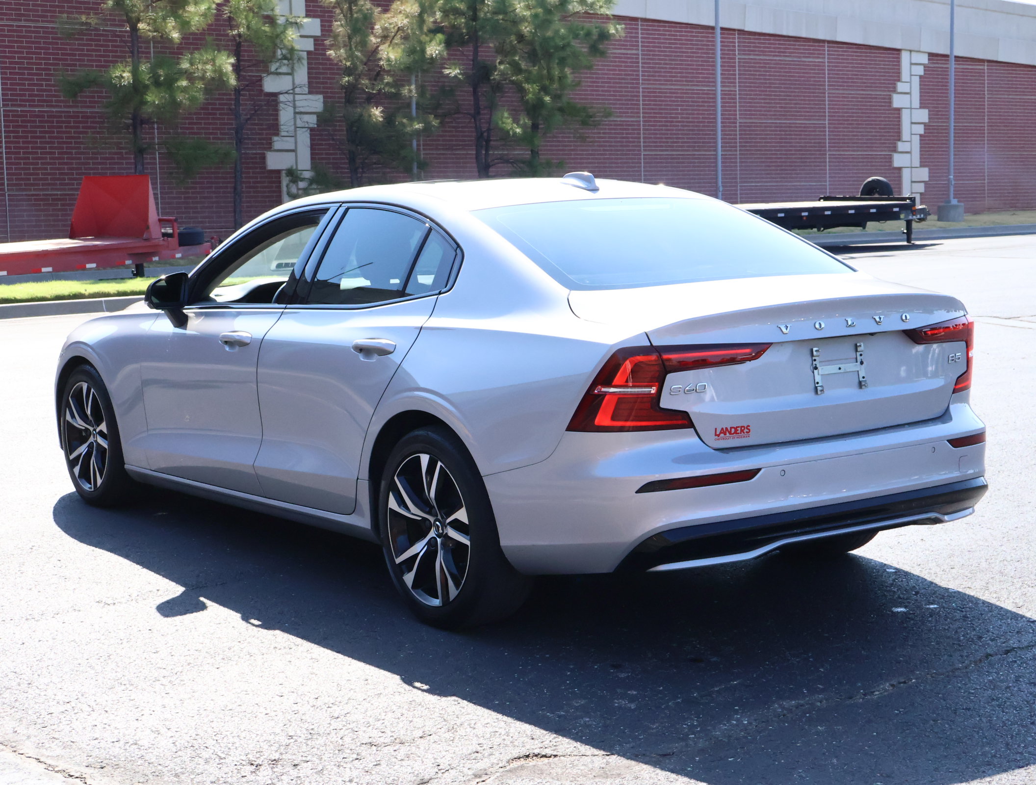Used 2024 Volvo S60 B5 Core FWD image 7