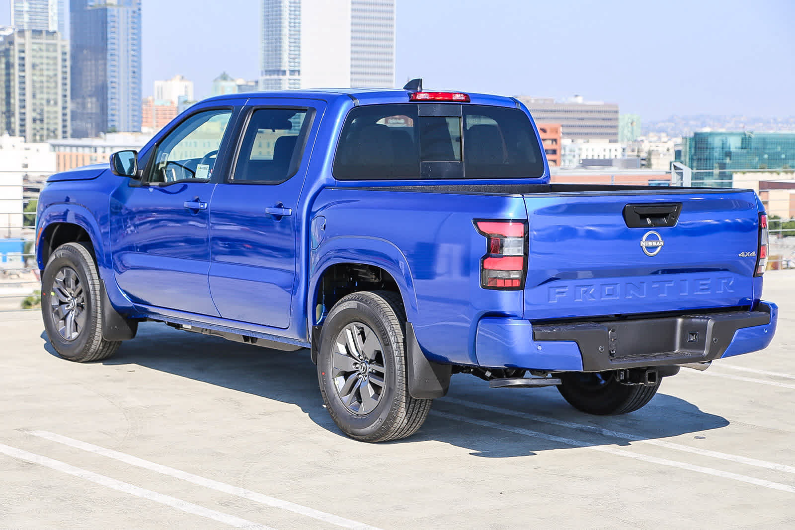 New 2026 Nissan Frontier SV w/ Tow Package AWD/4WD image 8