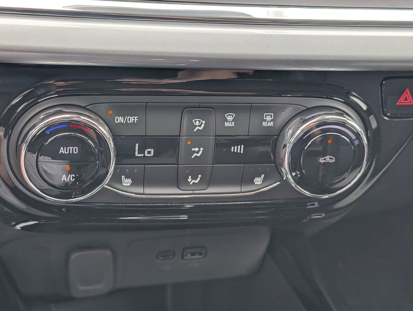 New 2026 Chevrolet Trax LT w/ Driver Confidence Package FWD image 13