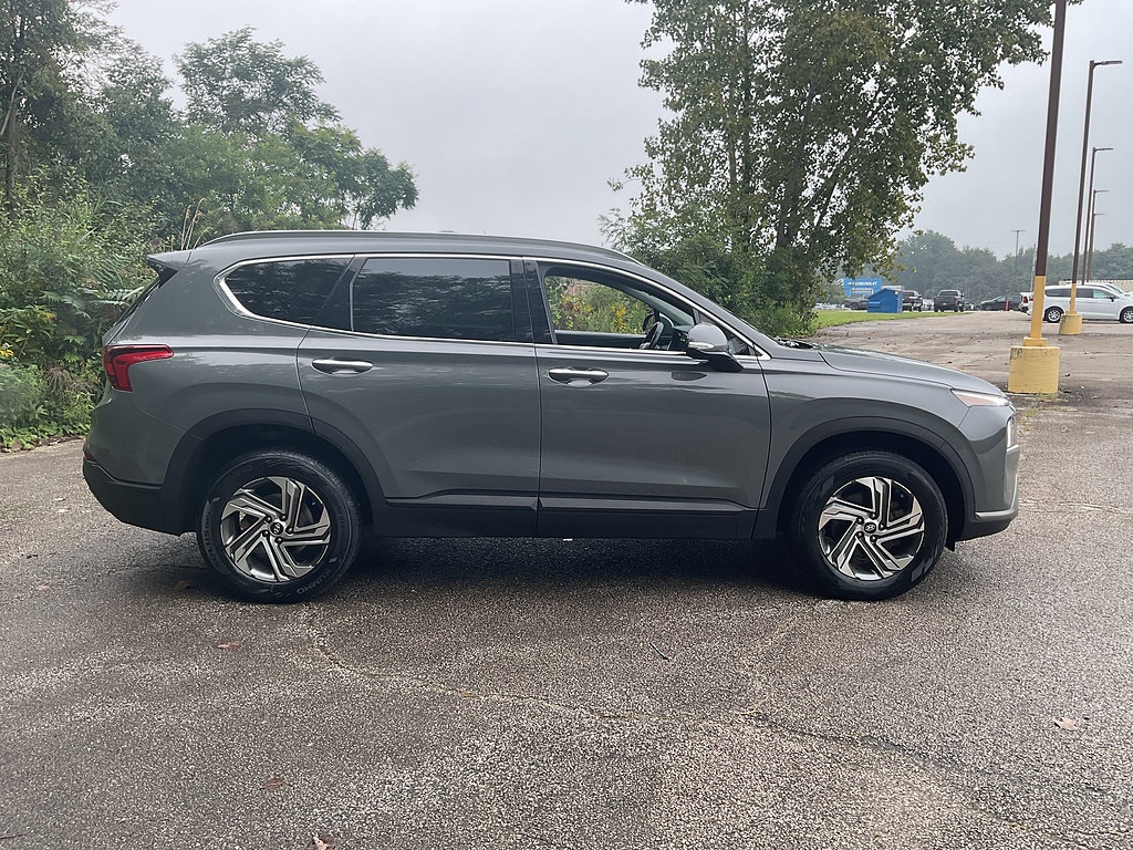 Used 2023 Hyundai Santa Fe SEL w/ Cargo Package AWD/4WD image 4