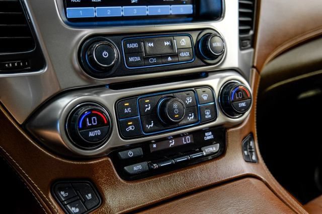 Used 2019 Chevrolet Tahoe Premier RWD image 34