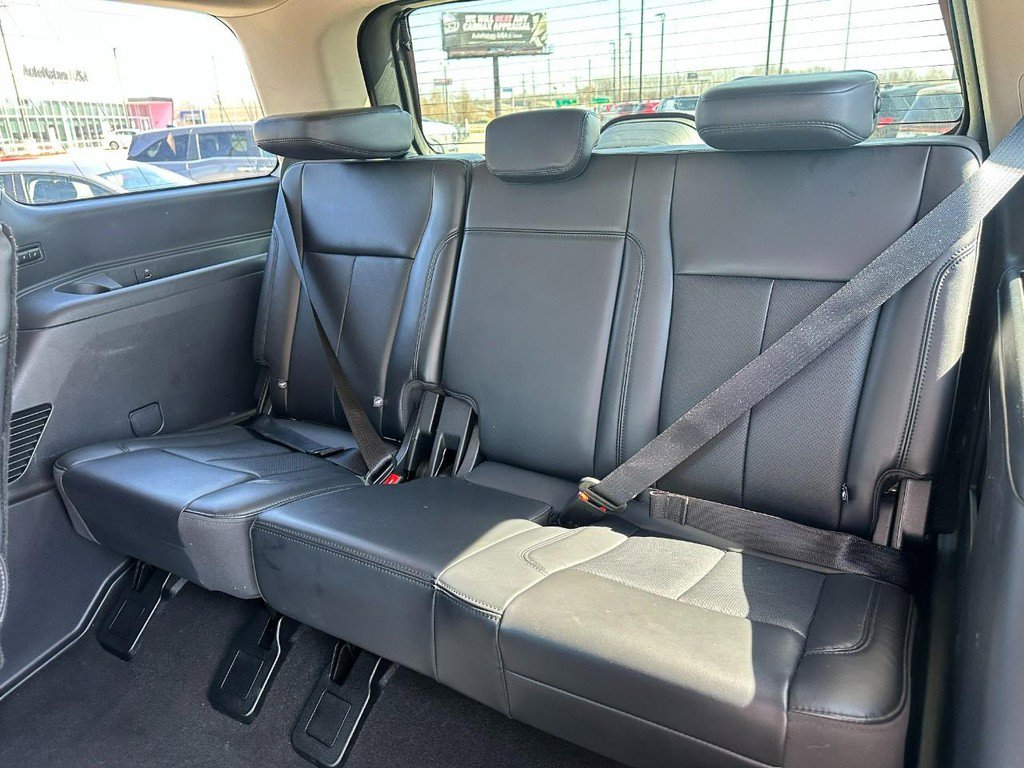 Used 2024 Ford Expedition XLT image 11