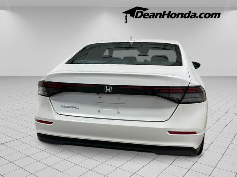 New 2025 Honda Accord LX image 4