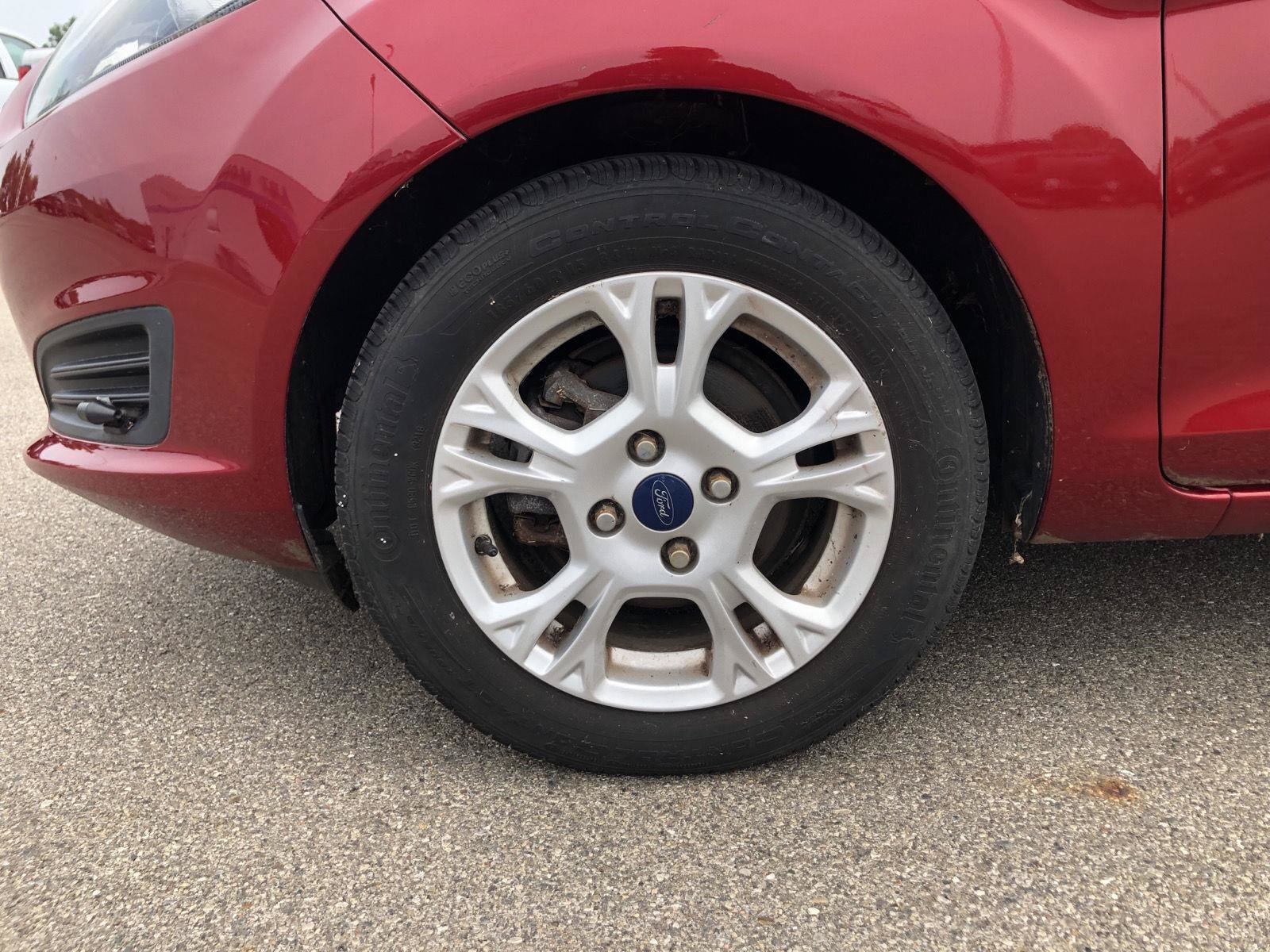 Used 2015 Ford Fiesta SE FWD image 10