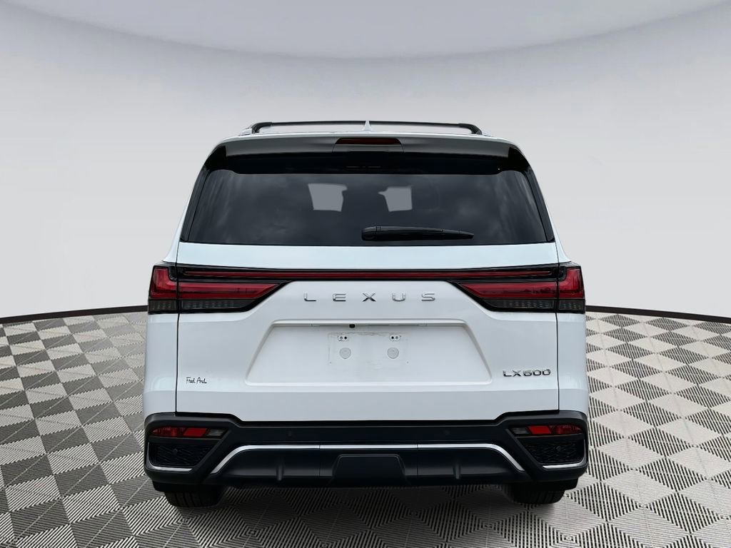 Used 2024 Lexus LX 600 F Sport image 3