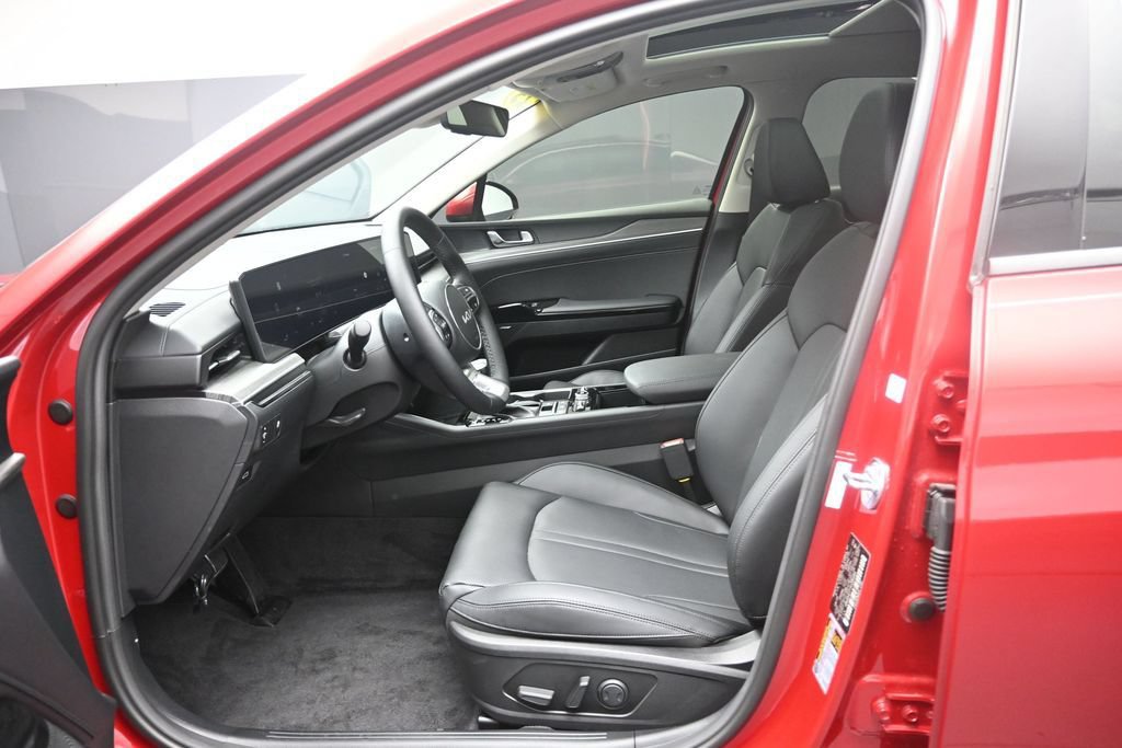 Used 2025 Kia K5 EX FWD image 22