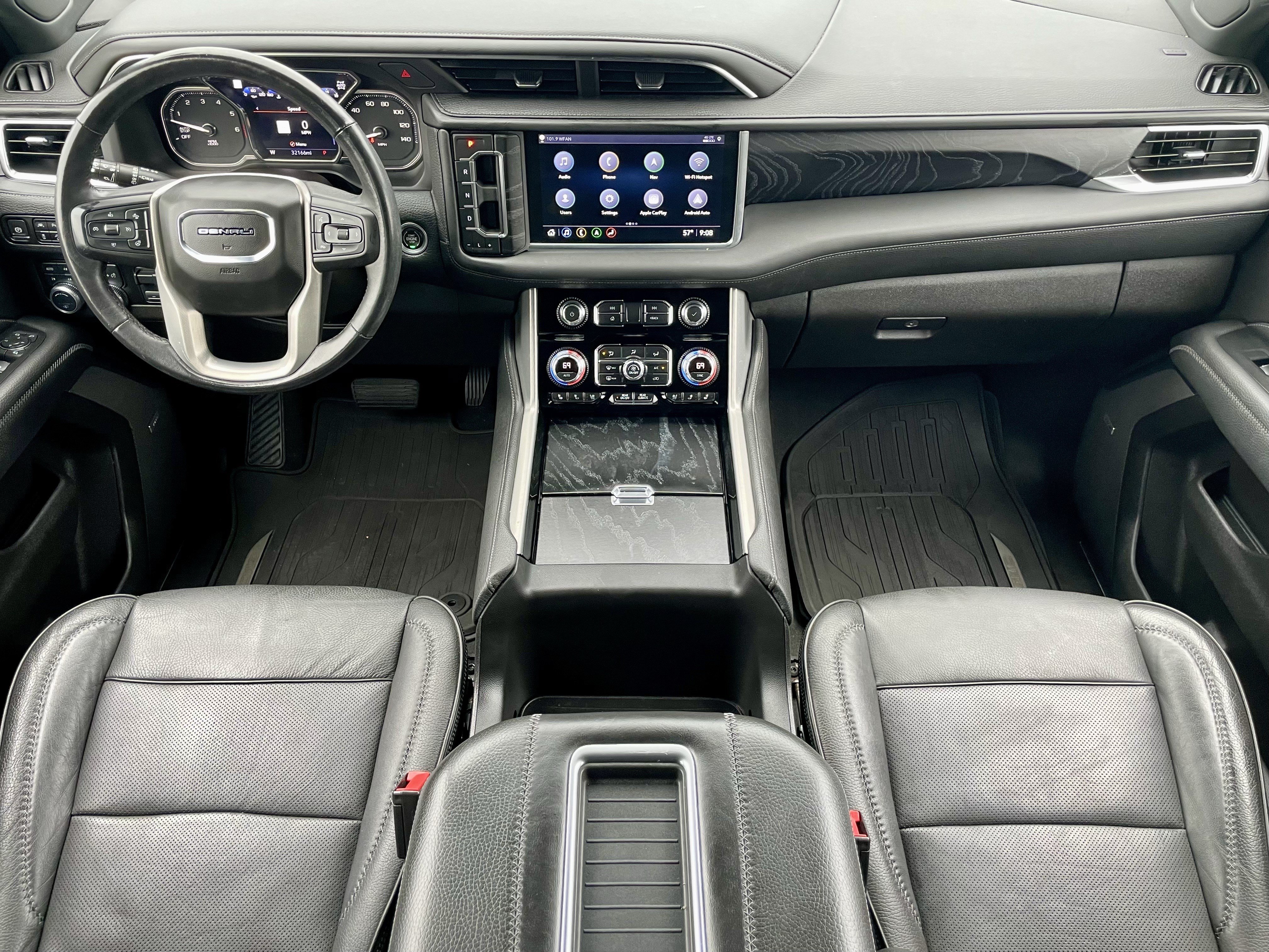 Used 2021 GMC Yukon XL Denali w/ Denali Ultimate Package AWD/4WD image 16