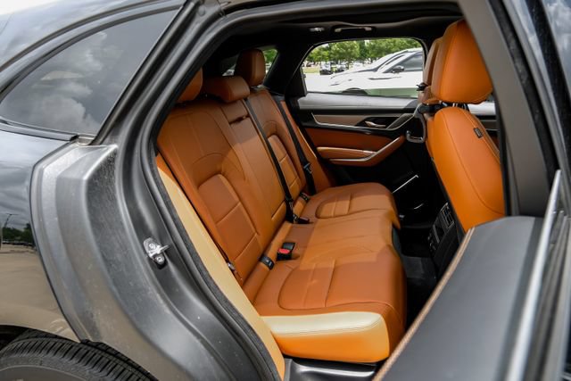 Used 2026 Jaguar F-PACE R-Dynamic S AWD/4WD image 42