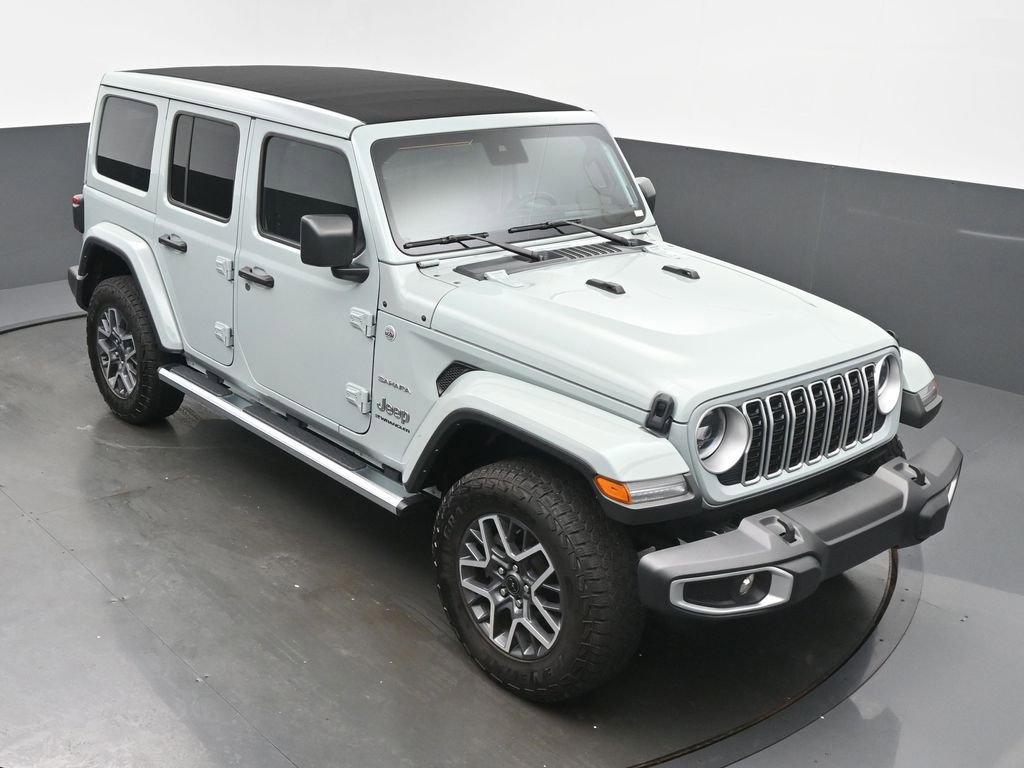 Used 2024 Jeep Wrangler Sahara image 45