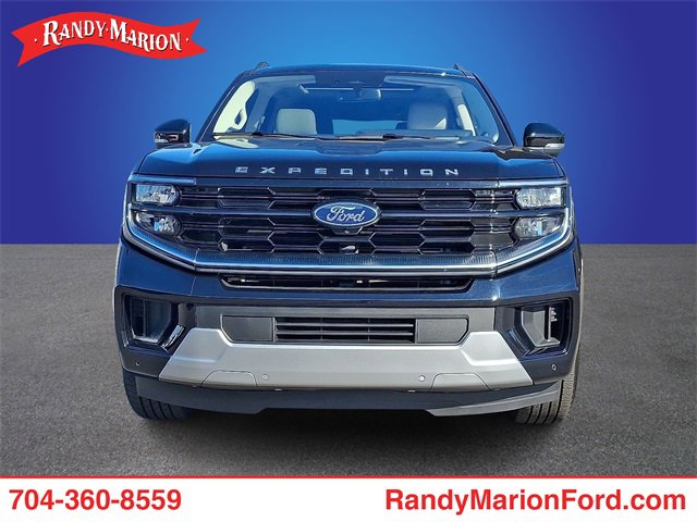 Used 2025 Ford Expedition Max Platinum image 2