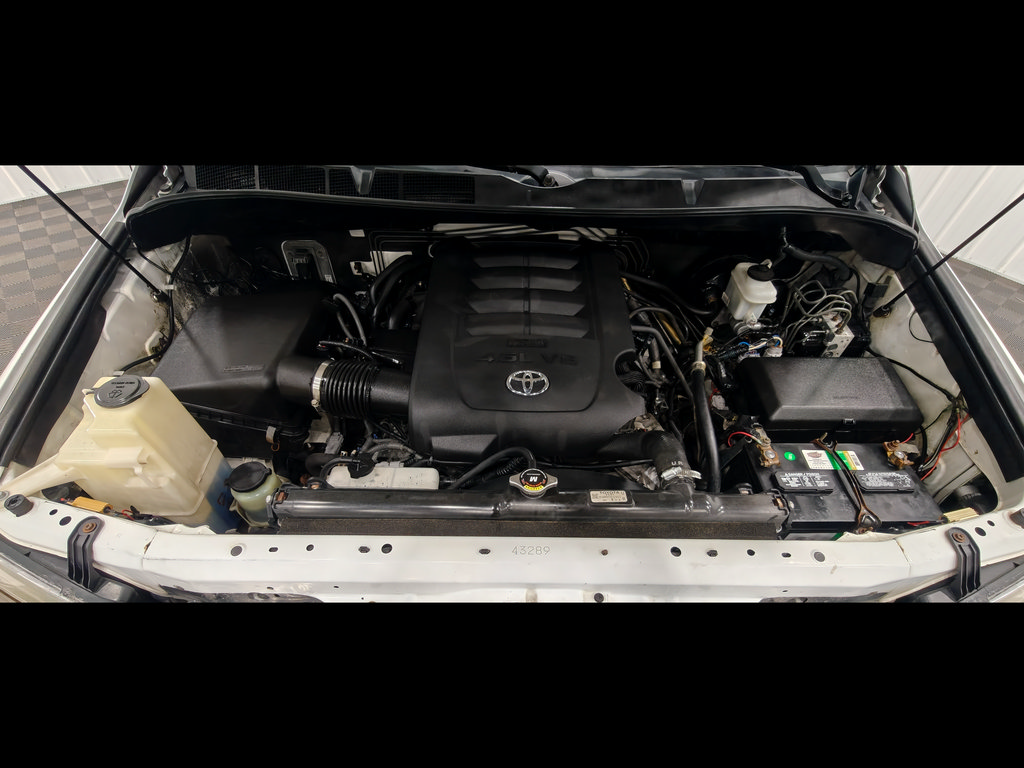 Used 2012 Toyota Tundra 4x4 CrewMax w/ Tow Pkg image 52