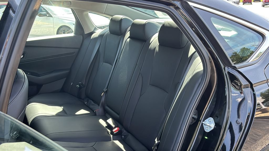 Used 2025 Honda Accord Touring image 26