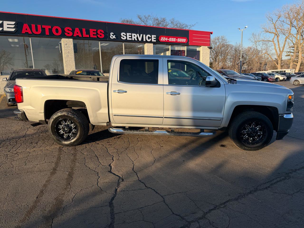 Used 2016 Chevrolet Silverado 1500 LTZ w/ LTZ Plus Package AWD/4WD image 9