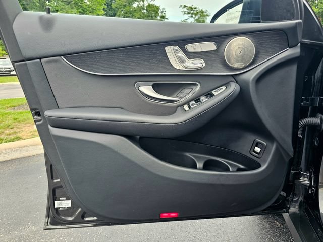 Used 2021 Mercedes-Benz GLC 300 4MATIC image 22