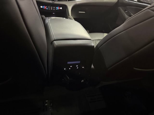 Used 2024 Buick Enclave Avenir w/ Avenir Technology Package AWD/4WD image 30